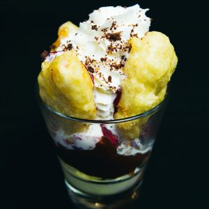 Banana split dessert